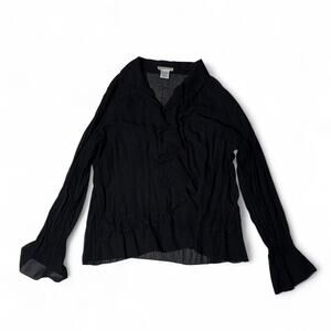 Vintage Y2K "Notations" black plissé ruffleshirt in a size XL.